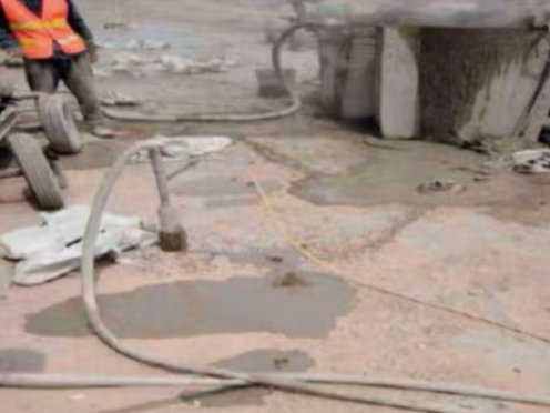 船山水泥混凝土路面板底注浆技术 路面脱空注浆整治方案